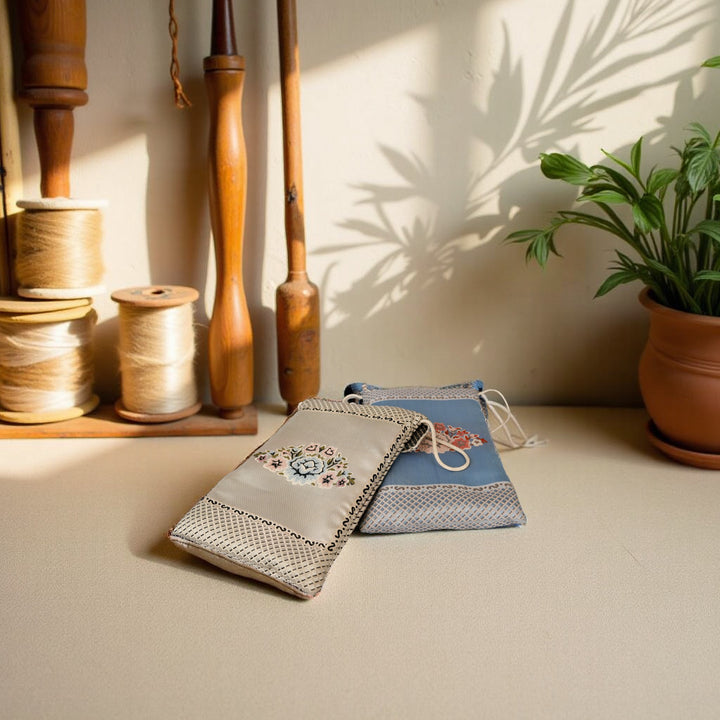 Portable Janamaz with Embroidered Pouch – Travel Prayer Mat
