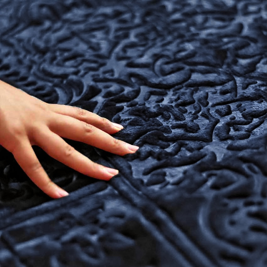 Velvet Embossed Prayer Mat – Premium Salah Rug